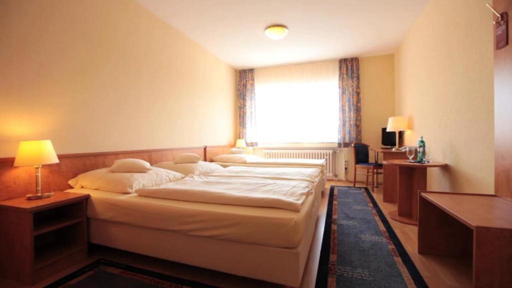 Friends Hotel Kerpen Kerpen  Luaran gambar